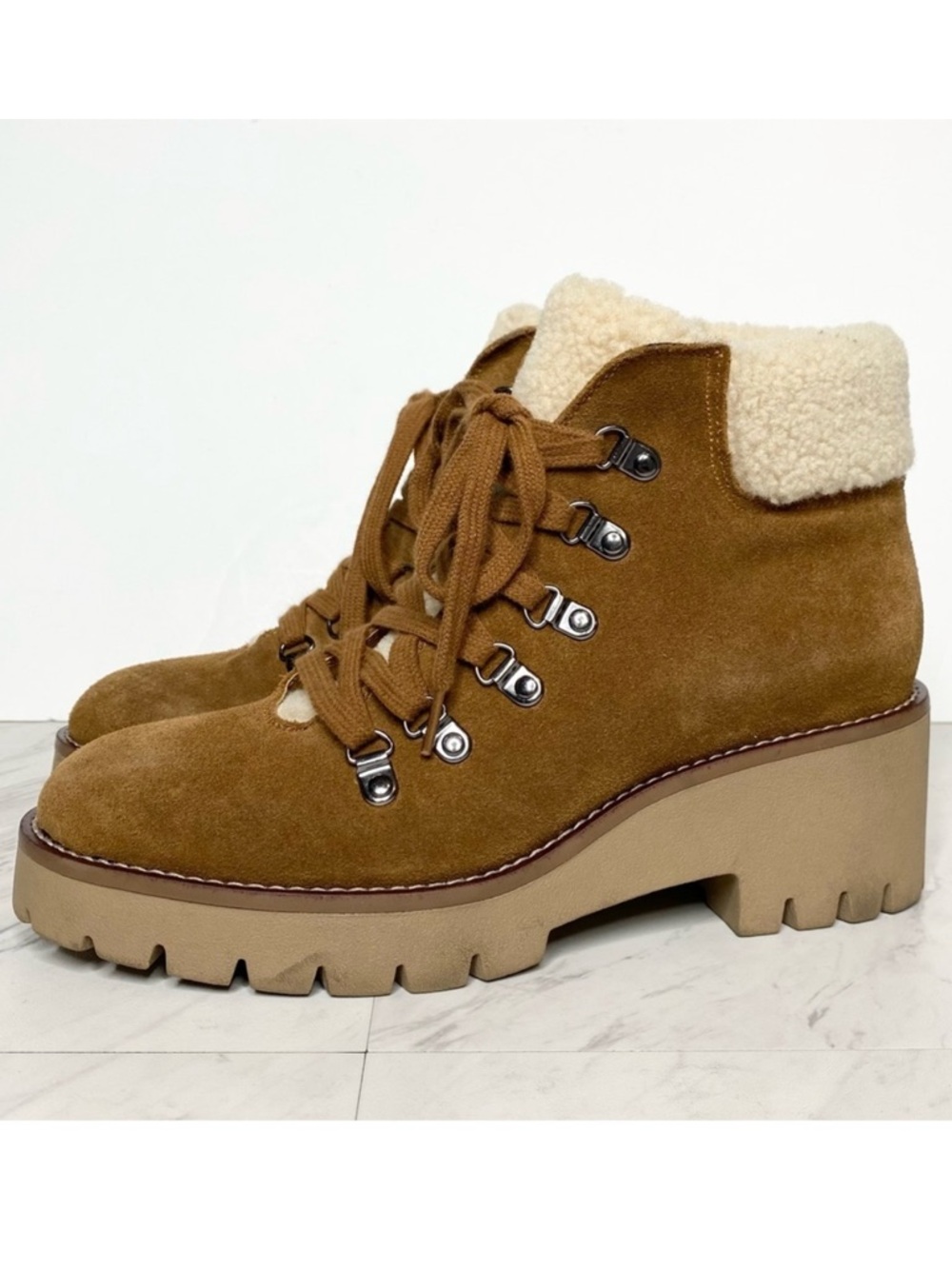 Blondo Devin Waterproof Lace Up Suede Camel Bootie 7M